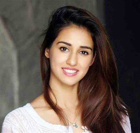 disha patani height in feet|Disha Patani Height, Age, Height In Feet, Biography。